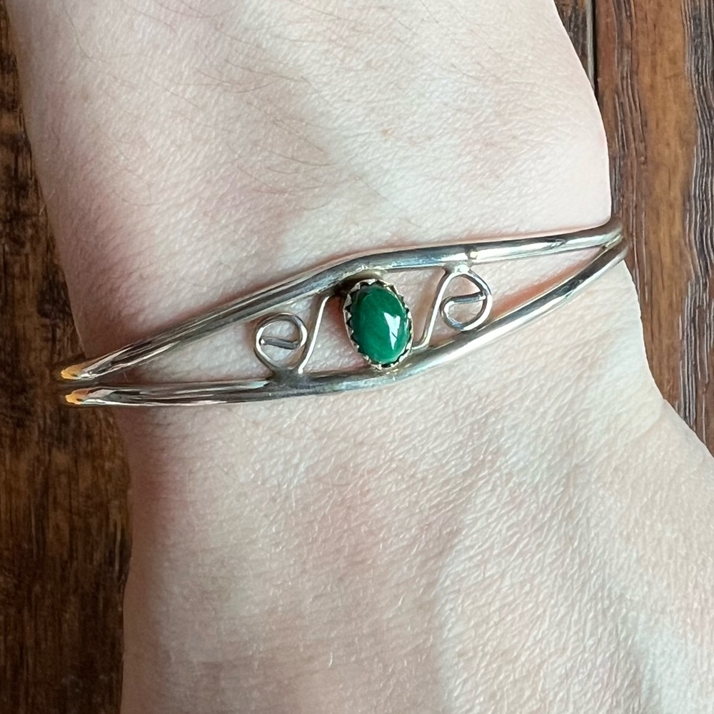 925 Sterling silver malachite bangle bracelet.